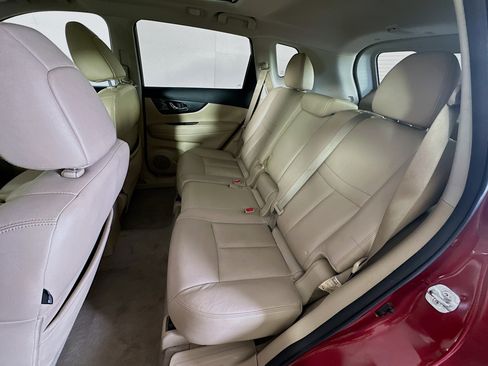 Used 2015 Nissan Rogue SL w/ SL Premium Package image 27