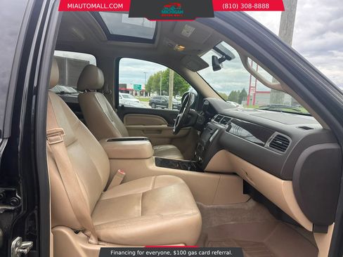 Used 2014 GMC Yukon XL Denali AWD/4WD image 11
