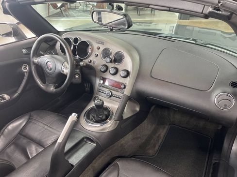 Used 2007 Pontiac Solstice Convertible w/ Premium Package RWD image 50