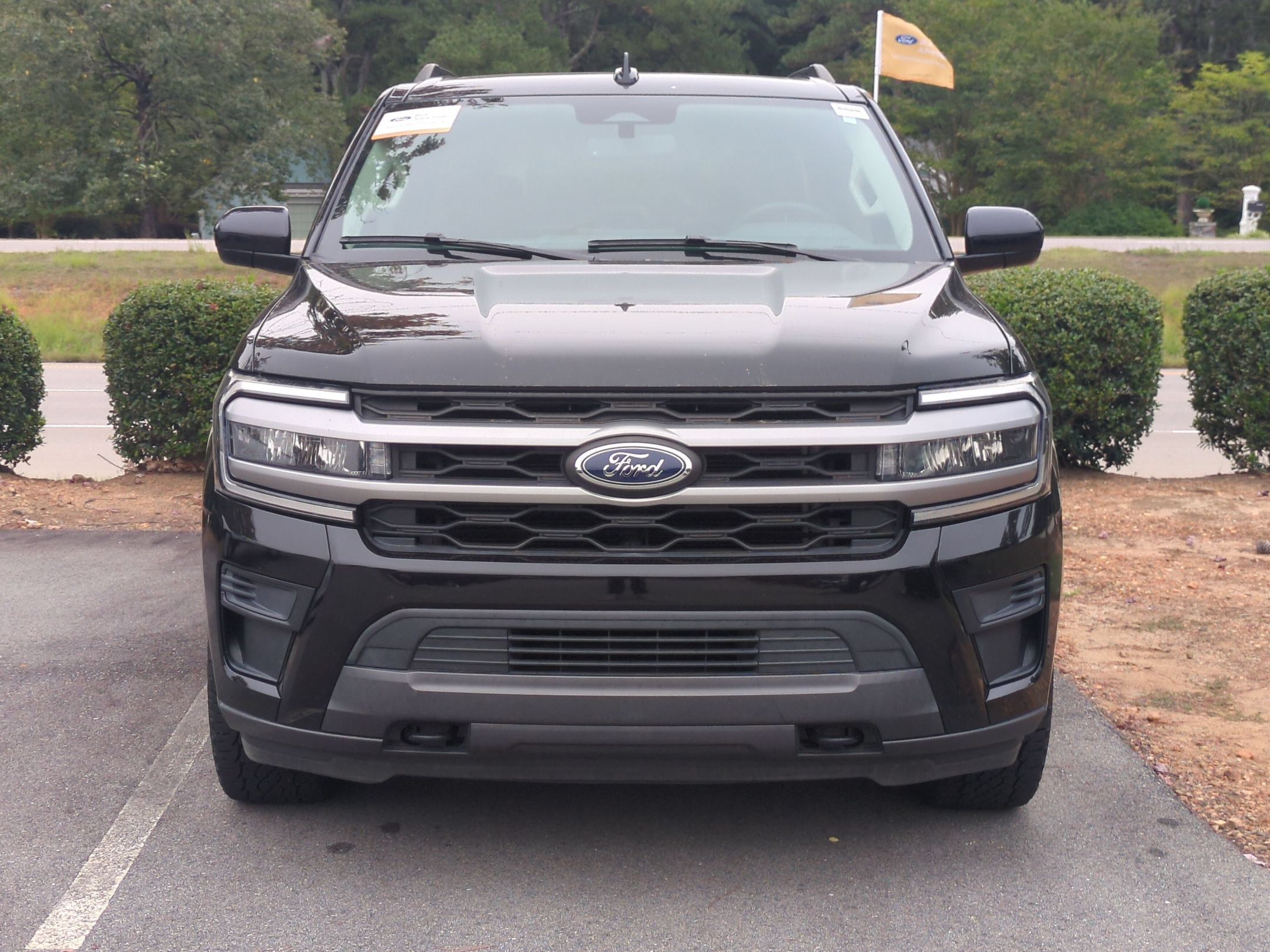 Certified 2022 Ford Expedition XLT AWD/4WD image 7