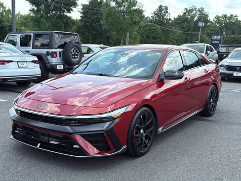 Used 2025 Hyundai Elantra N FWD image 3