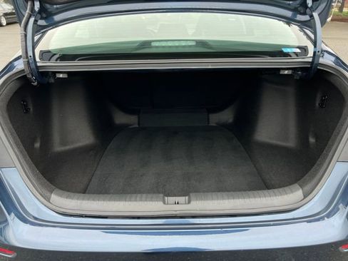 Used 2024 Honda Accord EX image 14