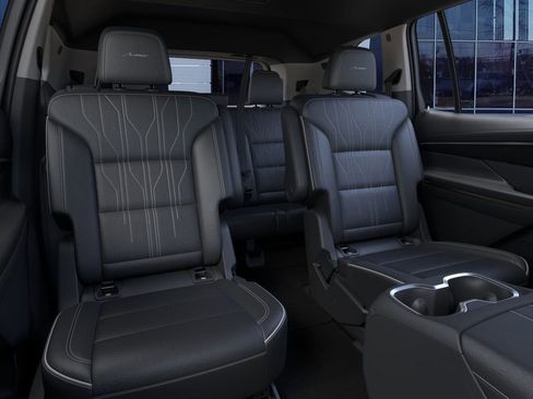 New 2026 Buick Enclave Avenir image 17