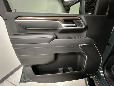 Certified 2025 Chevrolet Silverado 2500 LT w/ All Star Edition AWD/4WD image 22