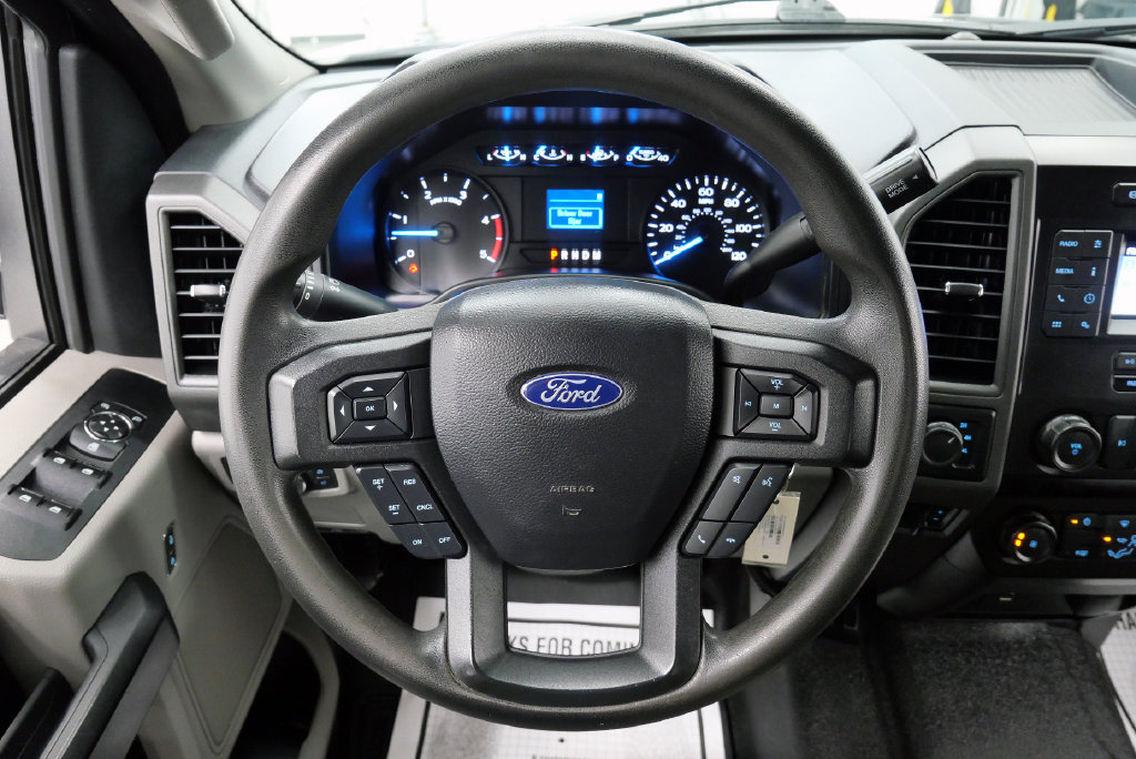 Used 2020 Ford F250 XL w/ Power Equipment Group AWD/4WD image 23