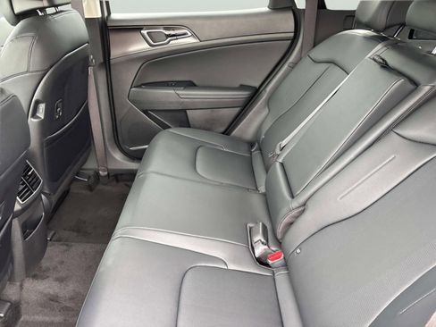 New 2026 Kia Sportage EX AWD/4WD image 15