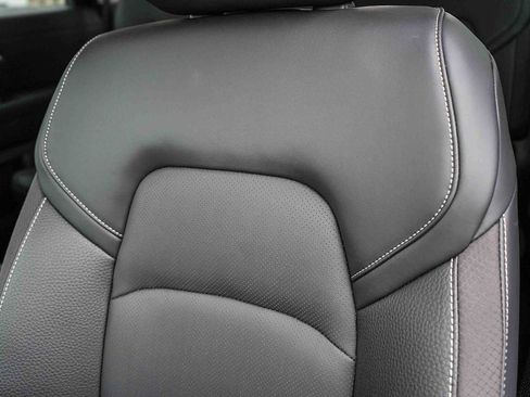 New 2026 Nissan Pathfinder SL w/ Cargo Package FWD image 27