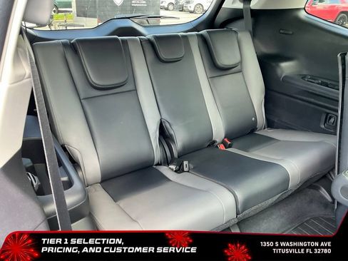 Used 2024 Subaru Ascent Onyx Edition w/ Popular Package Onyx AWD/4WD image 24