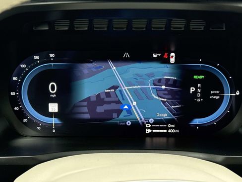 Used 2024 Volvo XC90 T8 Ultimate w/ Lounge Package image 30