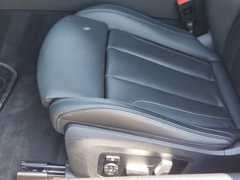 Used 2025 BMW 840i Coupe RWD image 25