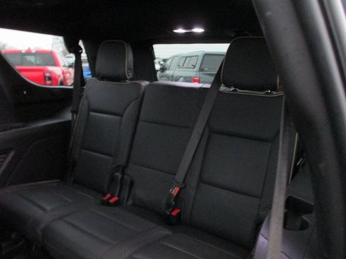 Certified 2021 GMC Yukon SLT w/ SLT Luxury Plus Package image 22