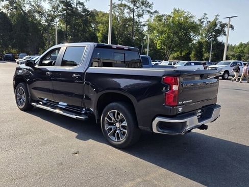 Used 2023 Chevrolet Silverado 1500 LT AWD/4WD image 11