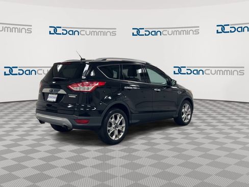 Used 2016 Ford Escape Titanium FWD image 8