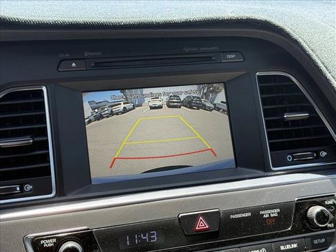 Used 2017 Hyundai Sonata Sport FWD image 12