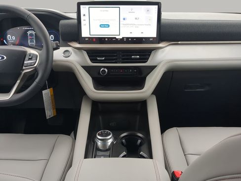 New 2026 Ford Explorer Active w/ Active Comfort Package image 48