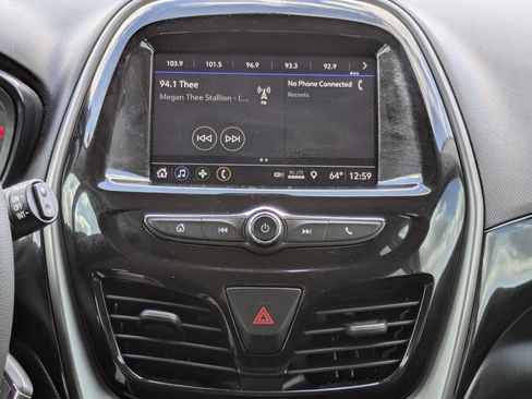 Used 2021 Chevrolet Spark LT image 21