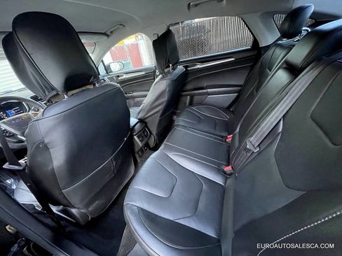 Used 2014 Ford Fusion Titanium image 29