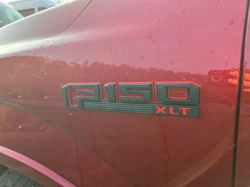 Used 2019 Ford F150 XLT w/ Equipment Group 302A Luxury AWD/4WD image 7