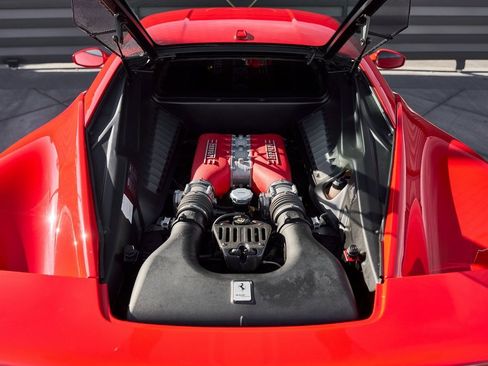 Used 2013 Ferrari 458 Italia Coupe image 23