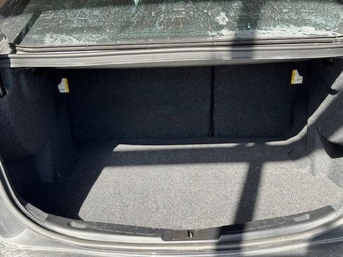 Used 2020 Ford Fusion SE image 12