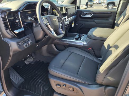 New 2026 Chevrolet Silverado 3500 LTZ w/ LTZ Convenience Package AWD/4WD image 14