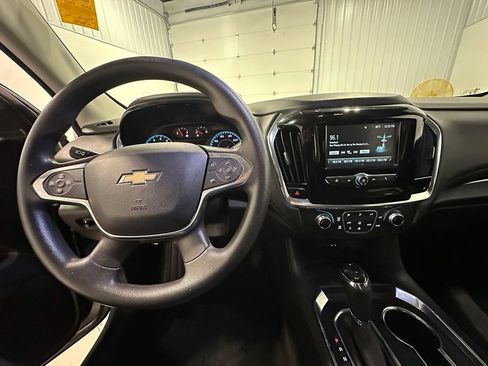 Used 2019 Chevrolet Traverse LS FWD image 40
