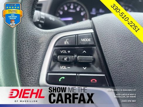 Used 2017 Hyundai Elantra SE FWD image 21