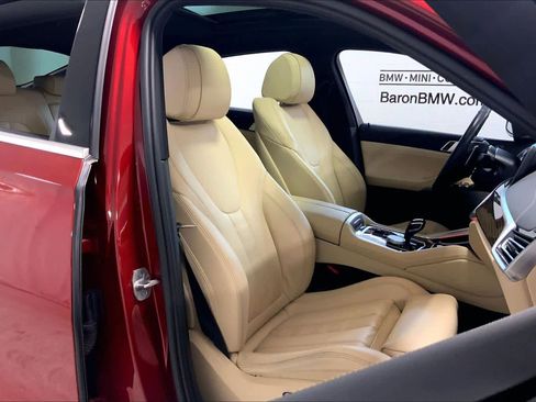 Used 2021 BMW X6 xDrive40i w/ Premium Package image 8