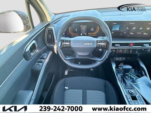 New 2026 Kia Sorento LX image 17