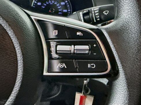 Used 2023 Kia Forte LXS FWD image 15