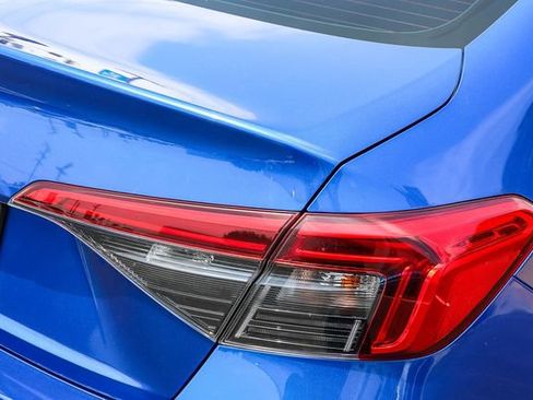 Used 2024 Honda Civic EX image 10
