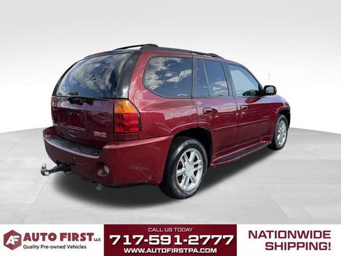 Used 2007 GMC Envoy Denali image 3
