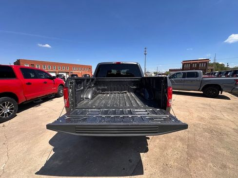 Used 2016 Ford F150 XLT w/ Equipment Group 301A Mid image 11