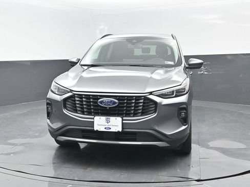 Certified 2024 Ford Escape Platinum AWD/4WD image 19