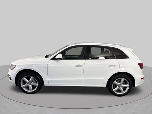 Used 2017 Audi Q5 2.0T Premium Plus w/ Technology Package AWD/4WD image 29
