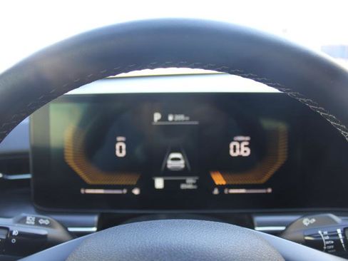 Used 2025 Kia K5 GT-Line image 29