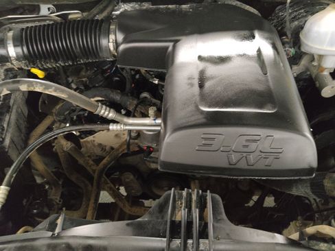 Used 2022 RAM 1500 Tradesman w/ Chrome Appearance Group image 30