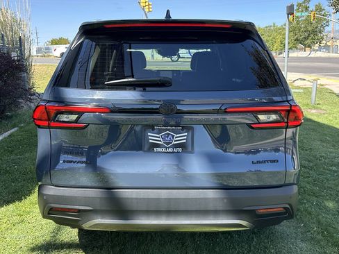 Used 2025 Toyota Grand Highlander AWD Hybrid image 8