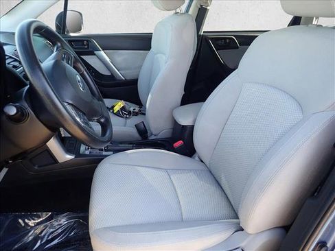 Used 2016 Subaru Forester 2.5i w/ Alloy Wheel Package image 9