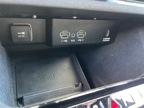 Used 2022 Jeep Wagoneer Series III w/ Convenience Group I image 34