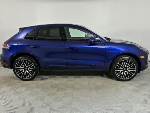 Certified 2026 Porsche Macan AWD/4WD image 28