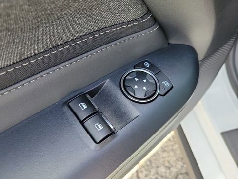 Used 2025 Ford Mustang Coupe RWD image 10