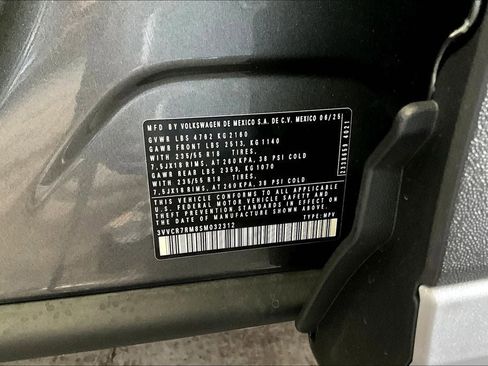 New 2025 Volkswagen Tiguan S image 32