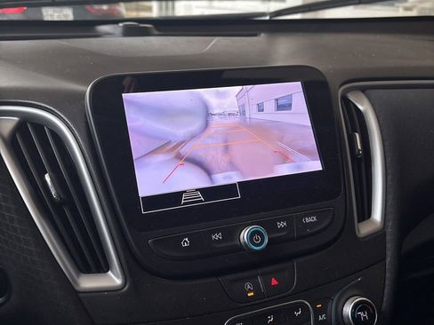 Used 2024 Chevrolet Malibu LT image 14