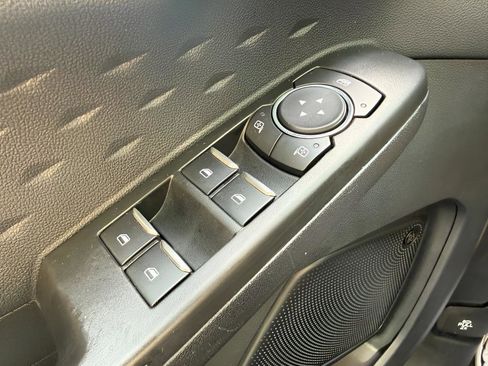 Used 2020 Ford Escape Titanium w/ Titanium Premium Package 2.0 image 24