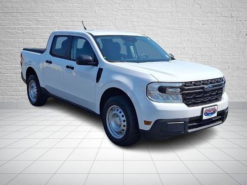 Certified 2022 Ford Maverick XL FWD image 4