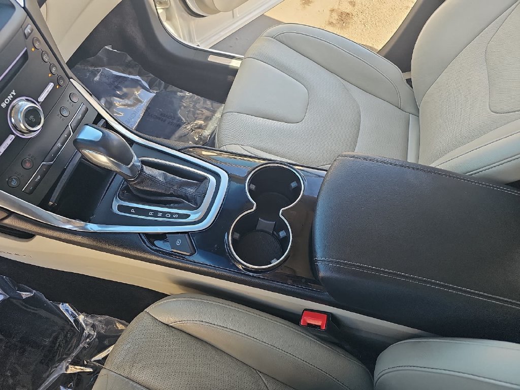 Used 2017 Ford Edge Titanium AWD/4WD image 25