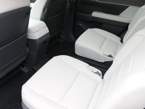 Used 2026 Hyundai Santa Fe Calligraphy AWD/4WD image 34