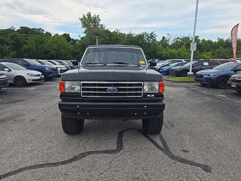Used 1989 Ford Bronco AWD/4WD image 2