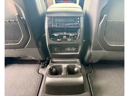 New 2025 Jeep Grand Cherokee L Altitude AWD/4WD image 20
